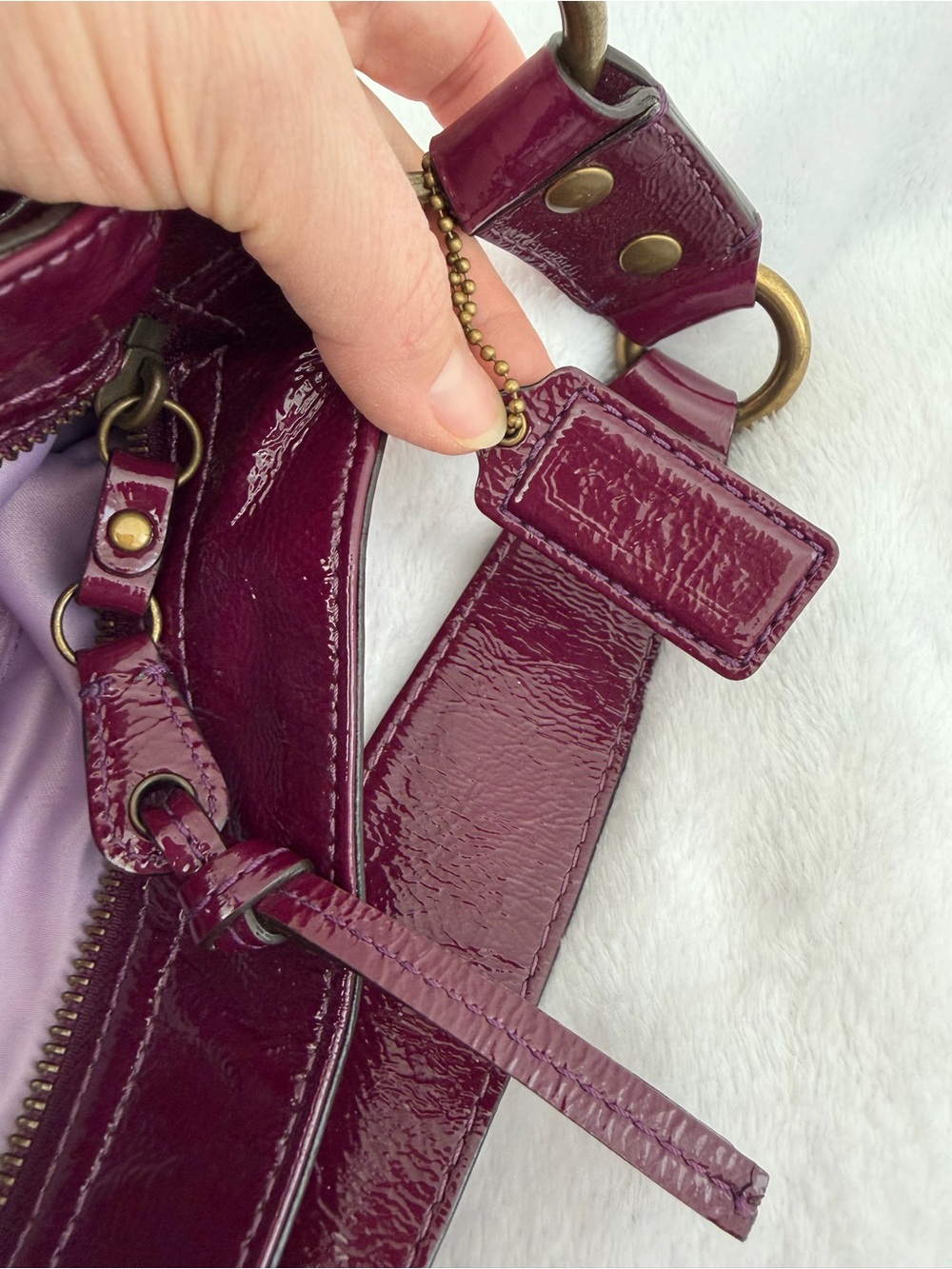 Coach Large Patent Zoe - Picture 15 of 16